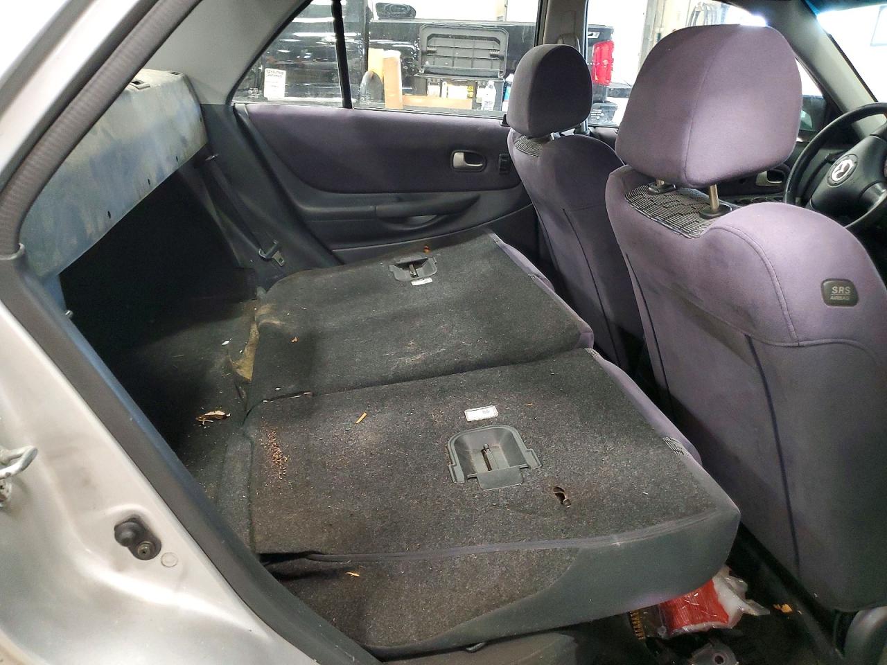 2002 Mazda Protege VIN JM1BJ226621549654 photo 10