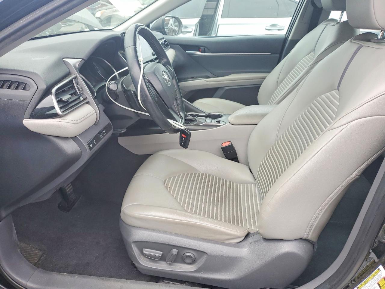 2021 Toyota Camry sola VIN 4T1G31AK1MU023728 photo 7