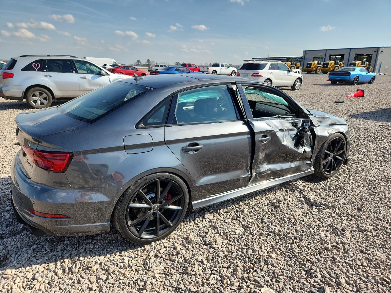 2017 Audi S3 VIN WAUB1GFFXH1057707 photo 3