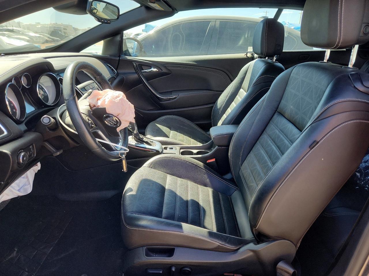 2016 Buick Cascada VIN W04WT3N5XGG041142 photo 7