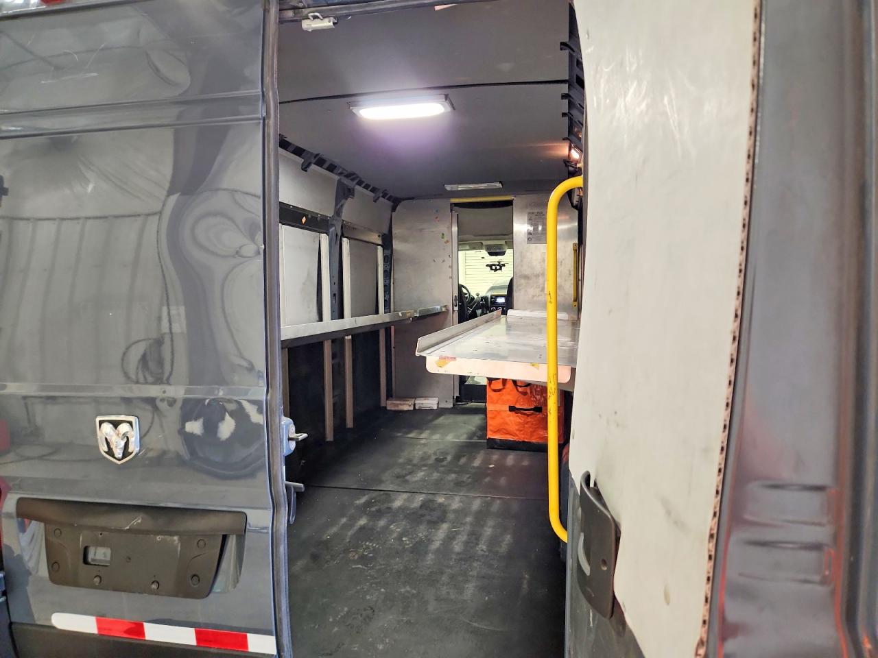 2020 Ram Promaster VIN 3C6URVJG3LE136979 photo 10