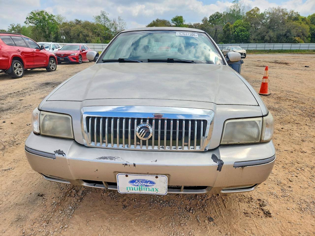 2008 Mercury Grmarquis VIN 2MEFM75V08X612108 photo 5