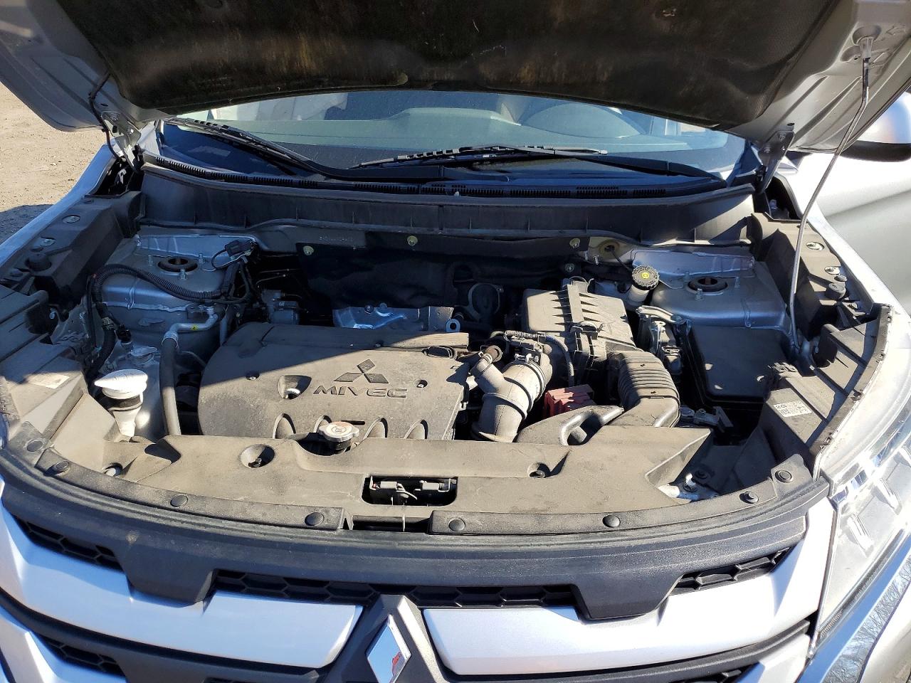 2020 Mitsubishi Outlander VIN JA4AP3AU6LU029402 photo 11