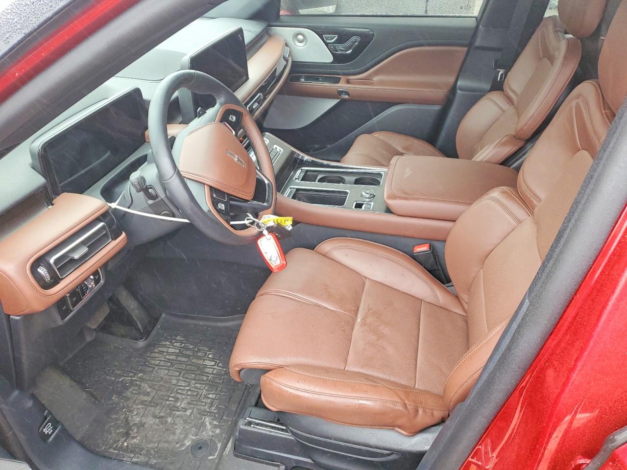 2025 Lincoln Aviator VIN 5LM5J7XC8SGL32539 photo 7