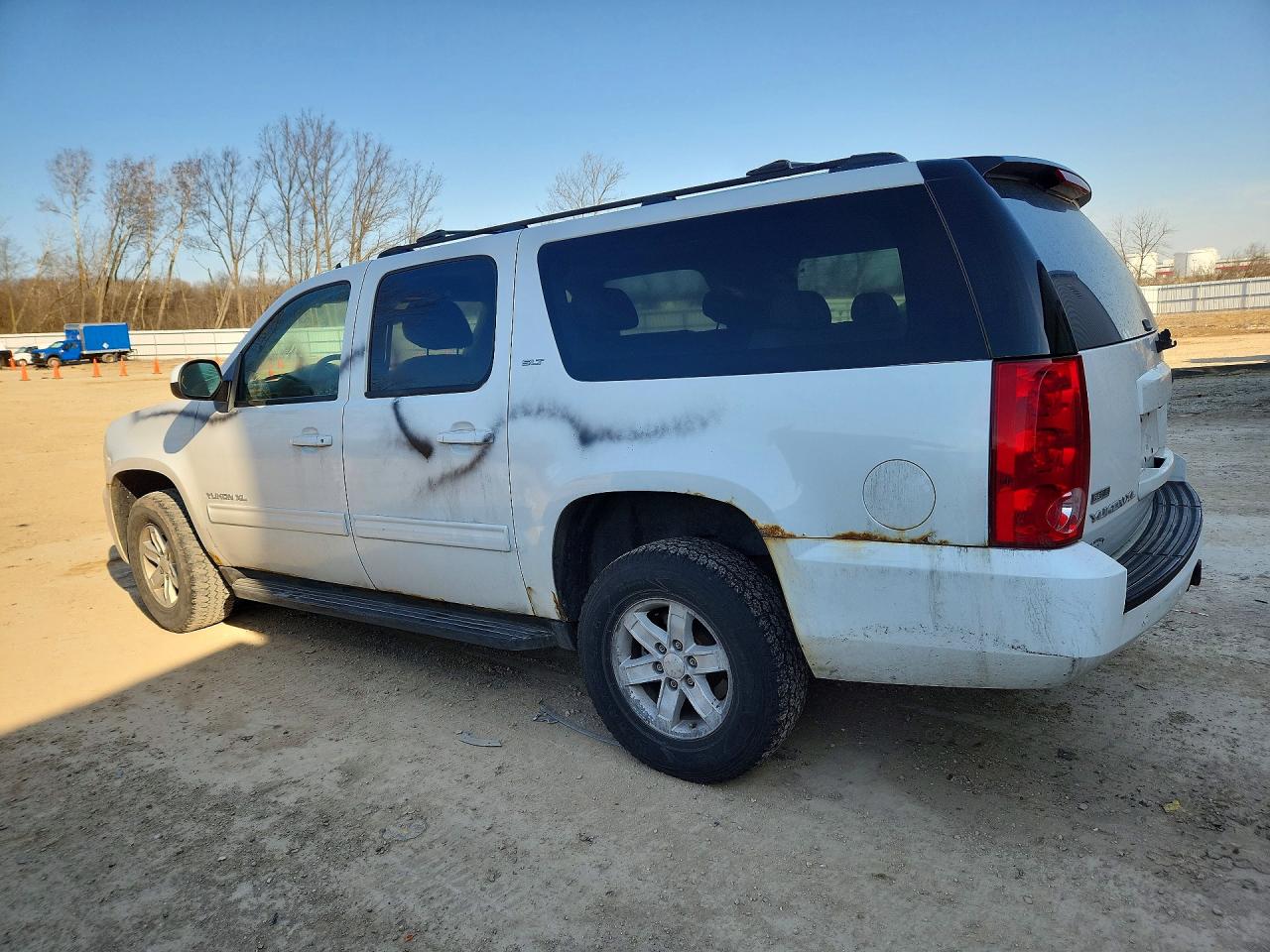2010 GMC Yukon VIN 1GKUKKE3XAR119380 photo 2