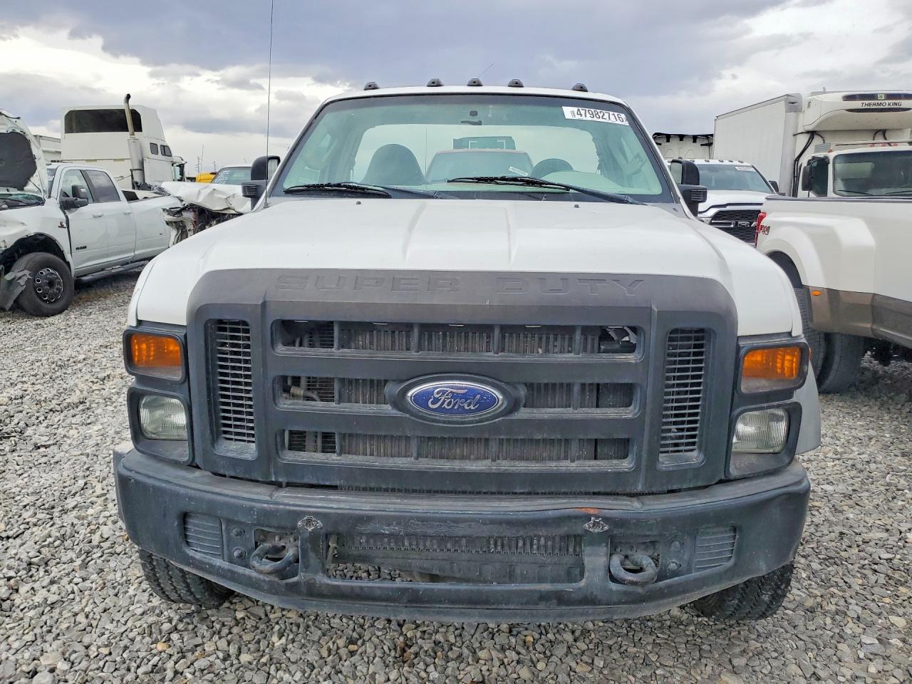 2008 Ford F550 VIN 1FDAF56R68EB78057 photo 5