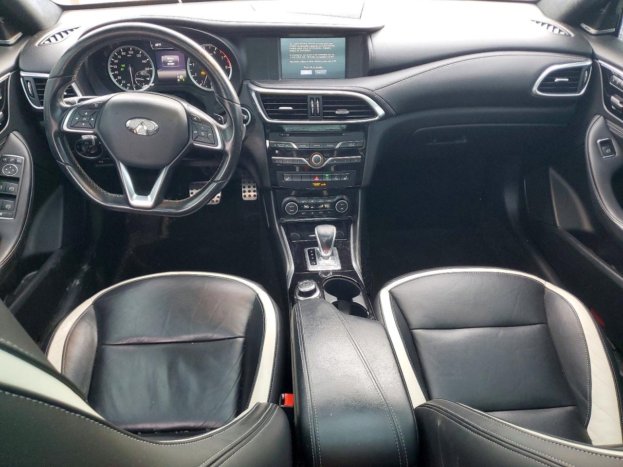 2017 Infiniti Qx30 VIN SJKCH5CP9HA017927 photo 8