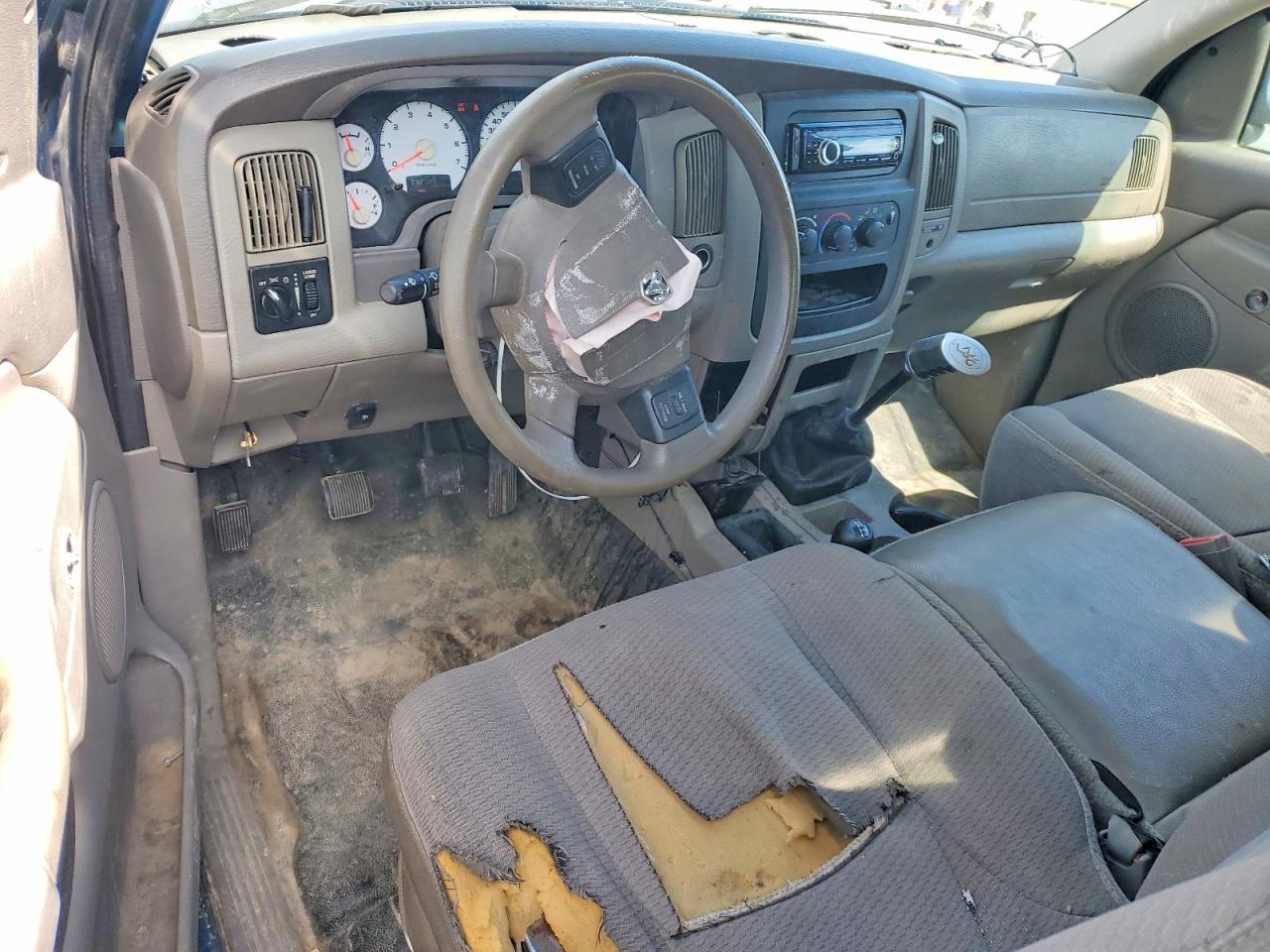 2004 Dodge Ram 1500 VIN 1D7HU16N04J122010 photo 8