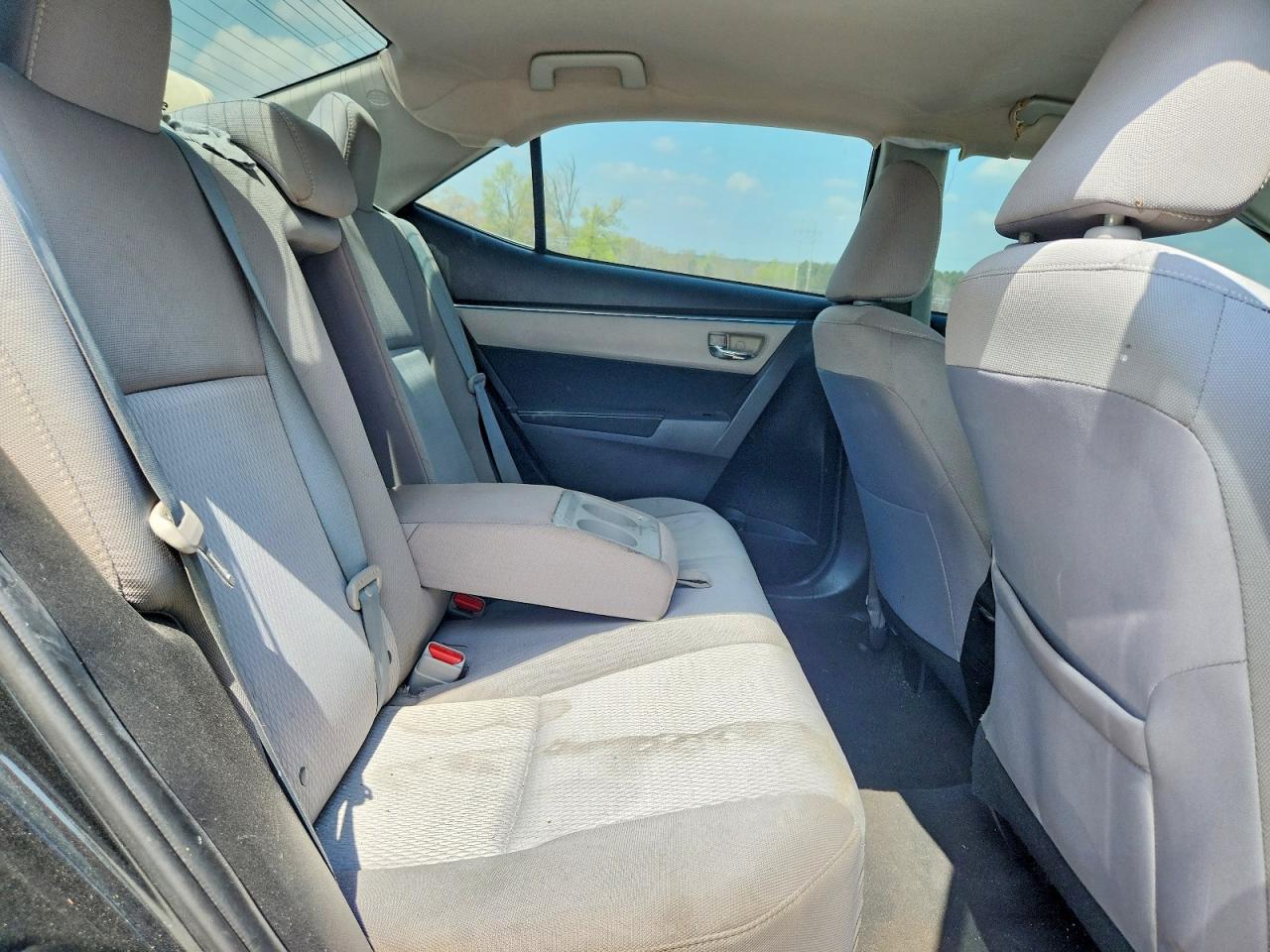 2016 TOYT Corolla VIN 5YFBURHE0GP506252 photo 10