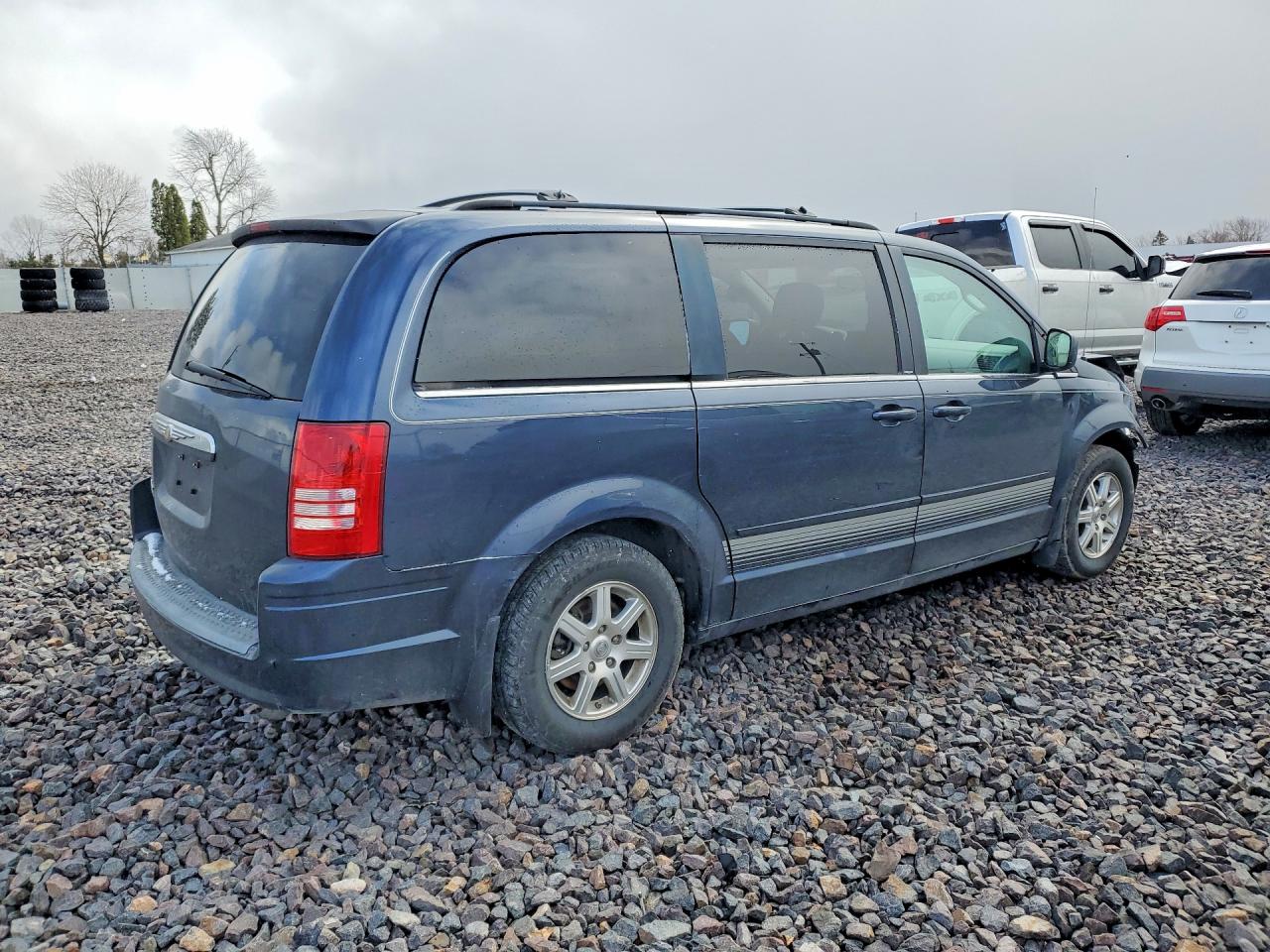 2008 Chrysler Minivan VIN 2A8HR54P18R609816 photo 3