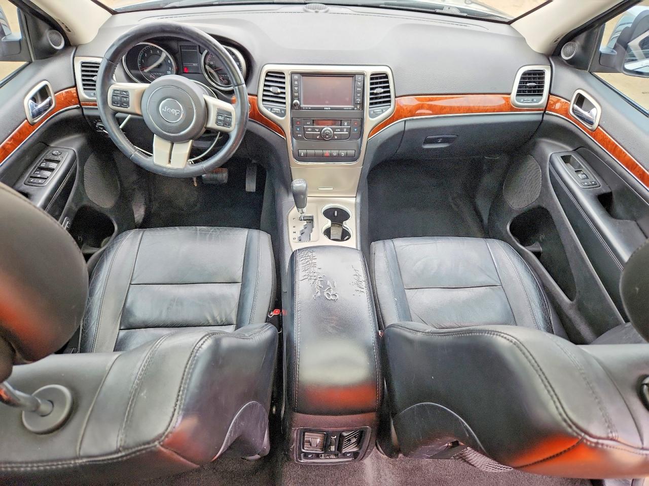 2013 Jeep Grand cher VIN 1C4RJFBG6DC552981 photo 8