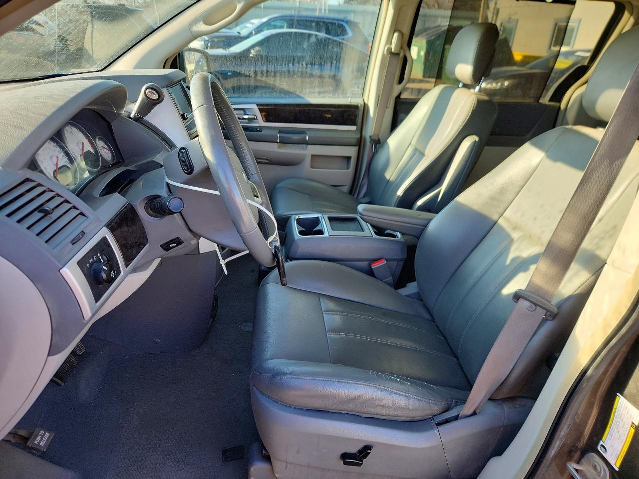 2010 Dodge Caravan VIN 2D4RN5DX8AR390403 photo 7