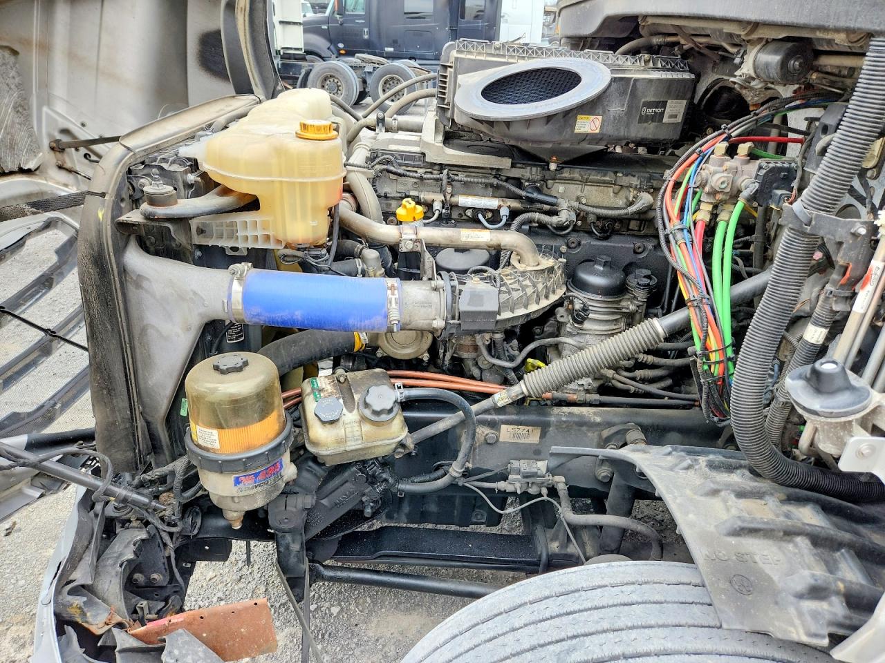 2020 FREIGHTLINER All other VIN 3AKJHHDR3LSLS7741 photo 7