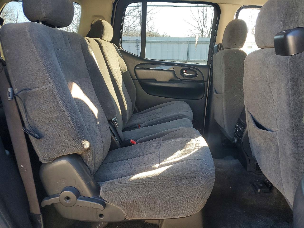 2006 GMC Envoy VIN 1GKET16S966171948 photo 11