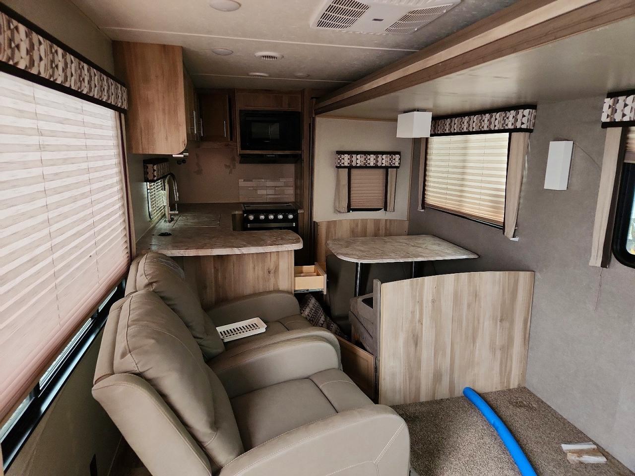2020 FOREST Catalina VIN 5ZT2CAVB8LX017560 photo 8