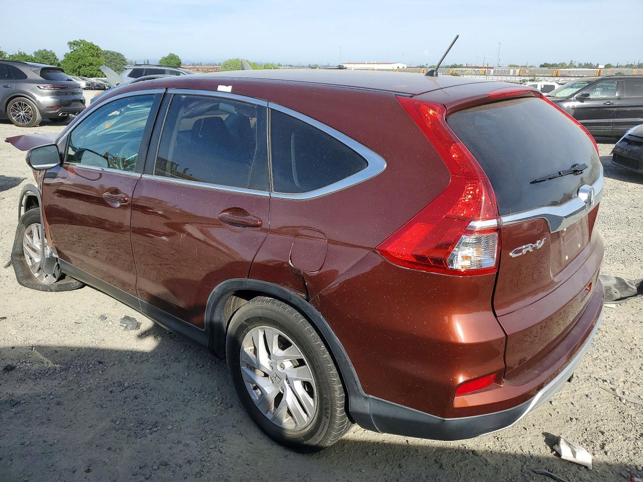 2015 Honda Crv VIN 2HKRM4H52FH704649 photo 2