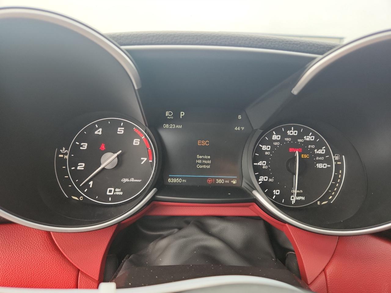 2019 Alfa Giulia VIN ZARFAMAN6K7620019 photo 9
