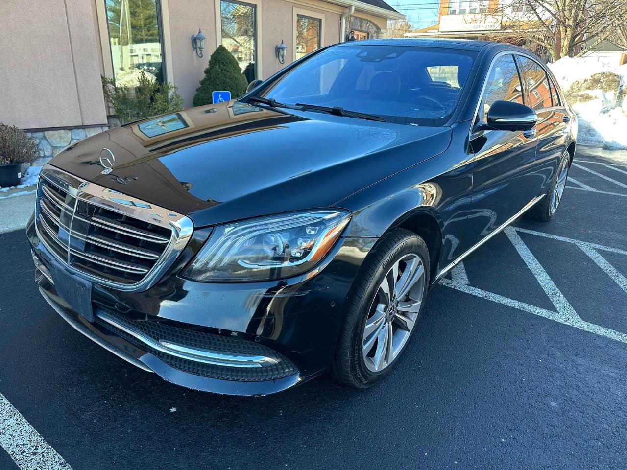 2019 Mercedes-Benz S class VIN WDDUG6EB4KA439487 photo 1