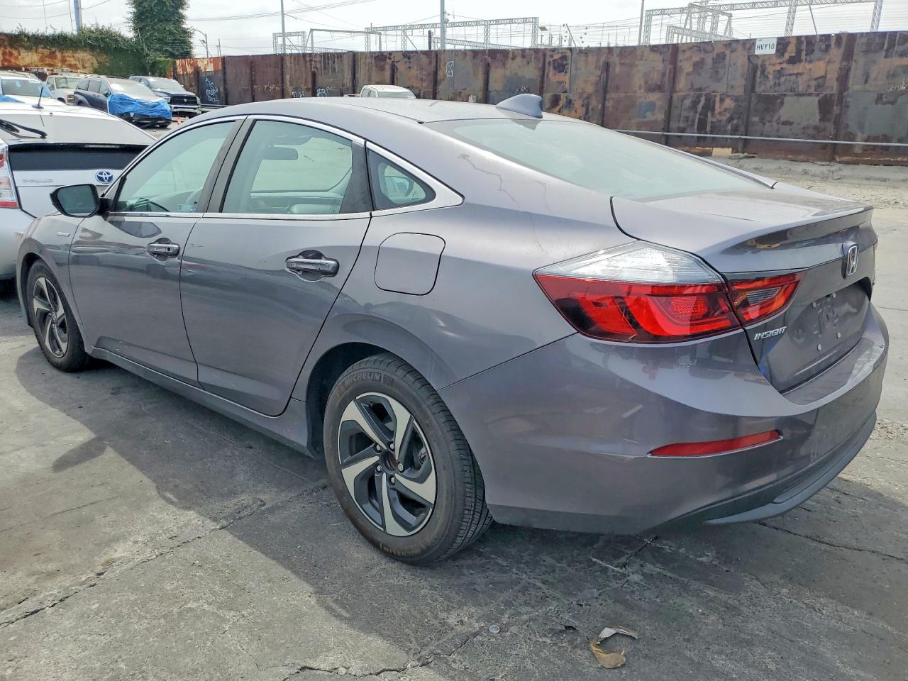 2021 Honda Insight VIN 19XZE4F58ME006922 photo 2
