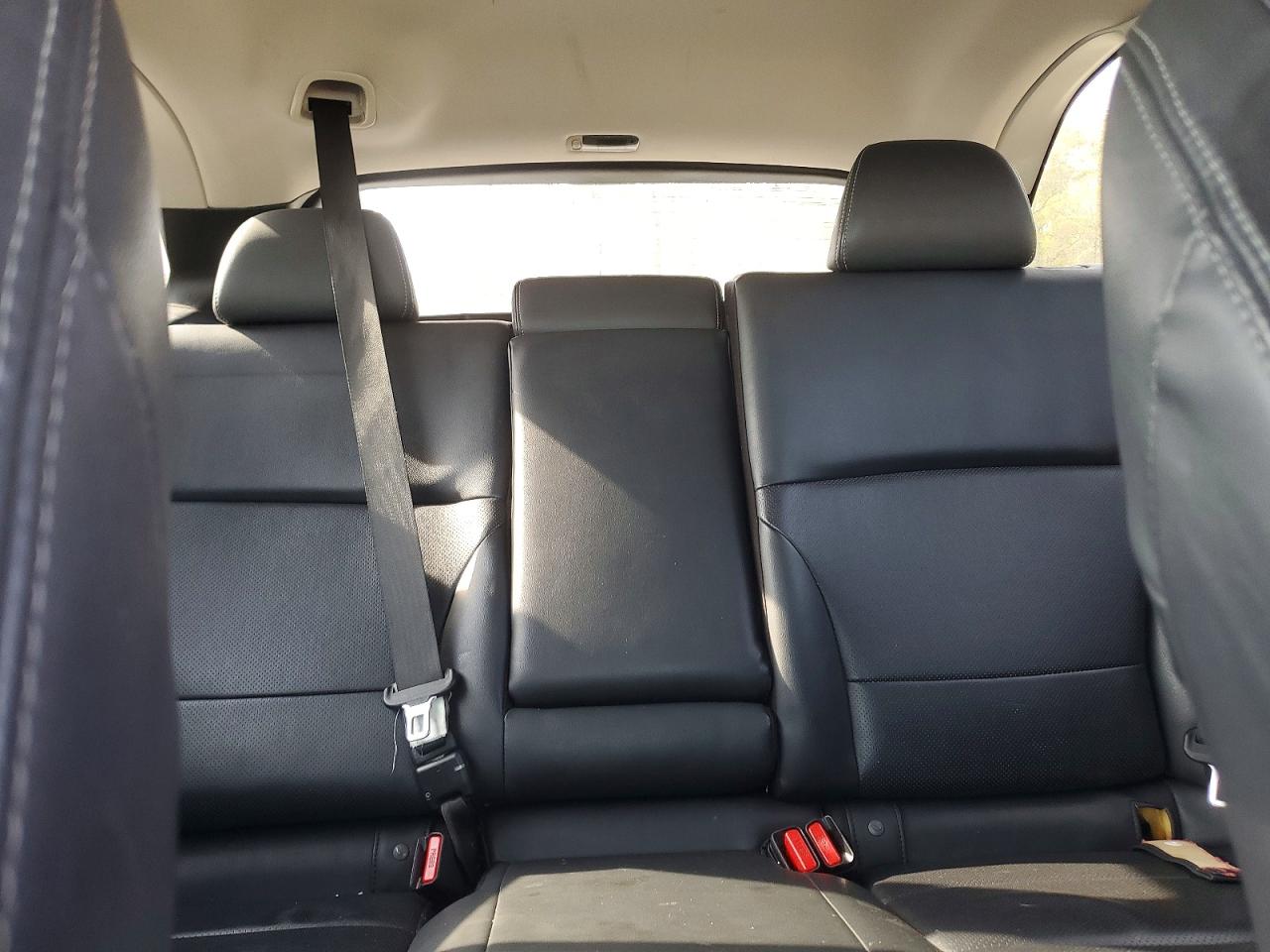 2015 Subaru Outback 2. VIN 4S4BSANC6F3298908 photo 10