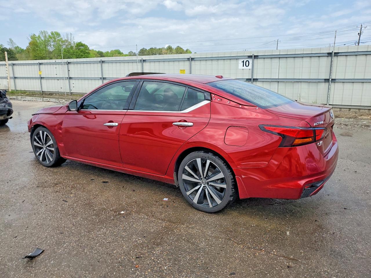 2019 Altima VIN 1N4BL4FV0KC210695 photo 2