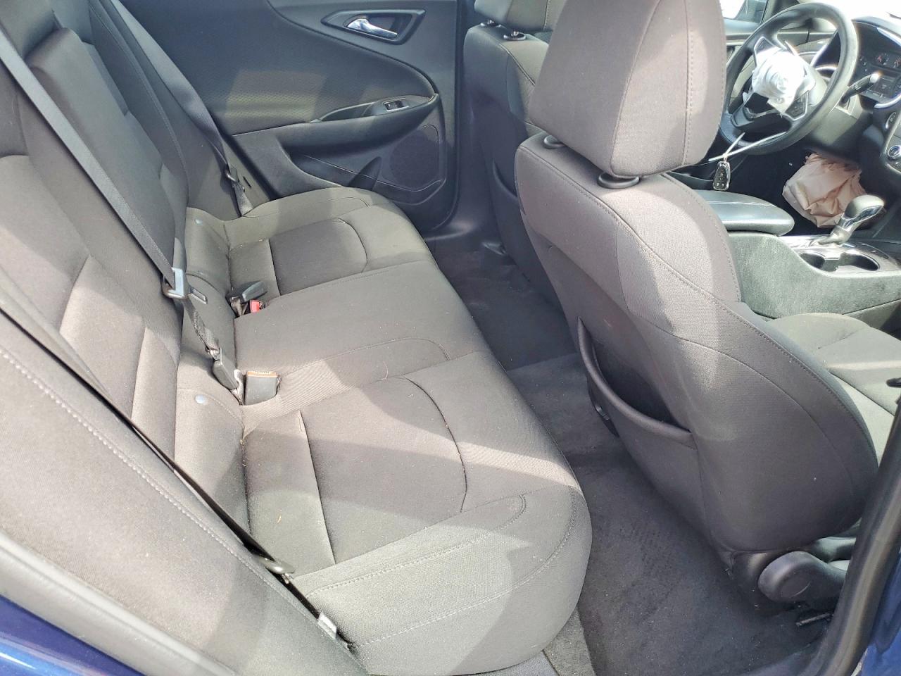 2021 Malibu VIN 1G1ZD5STXMF060296 photo 10