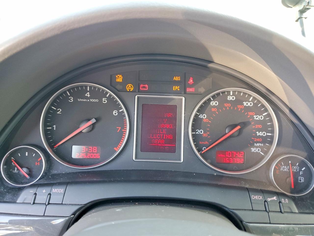 2004 Audi A4 VIN WAULC68E14A235690 photo 9