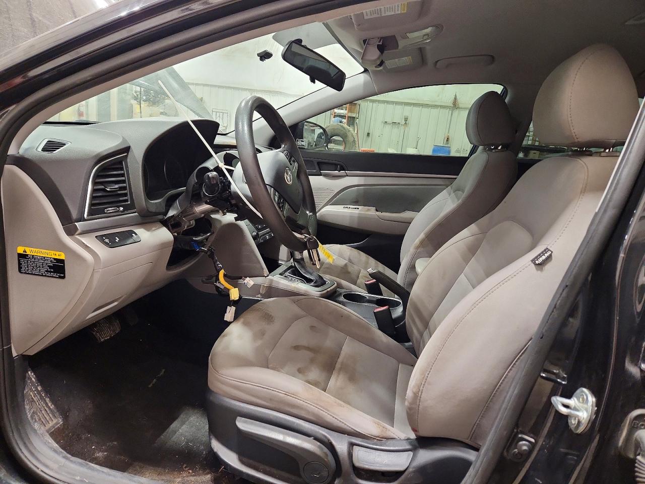 2018 Hyundai Elantra VIN 5NPD84LF5JH215511 photo 7