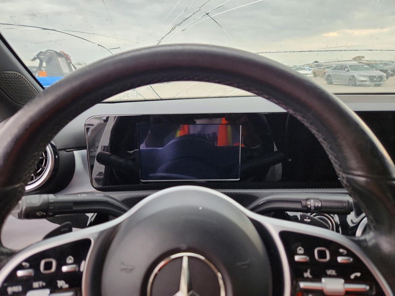 2019 Mercedes-Benz A-class VIN WDD3G4EB2KW016961 photo 9