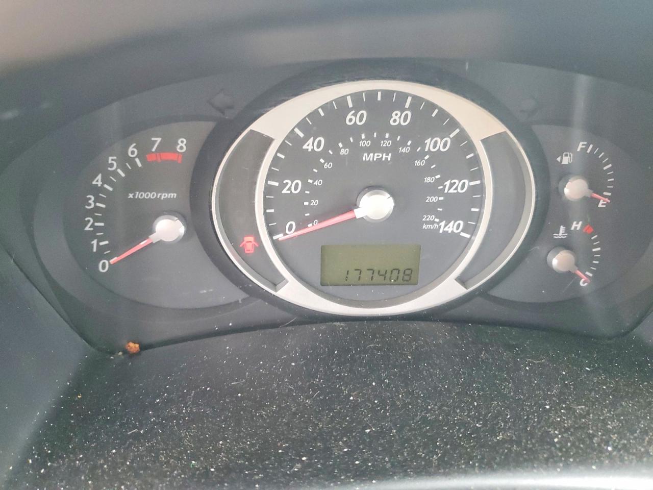 2007 Hyundai Tucson VIN KM8JM12B17U489911 photo 9
