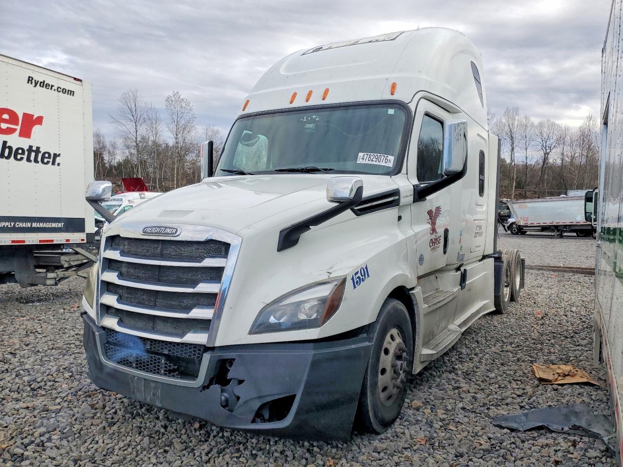 2019 FREIGHTLINER All other VIN 3AKJHHDR4KSKR1394 photo 2