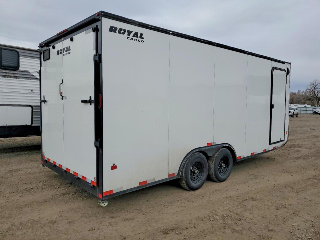 2026 ROYAL CARGO LARCT52-822V-86 ENCLOSED CARGO TRAILER VIN 2SFPK4312T1136292 photo 4