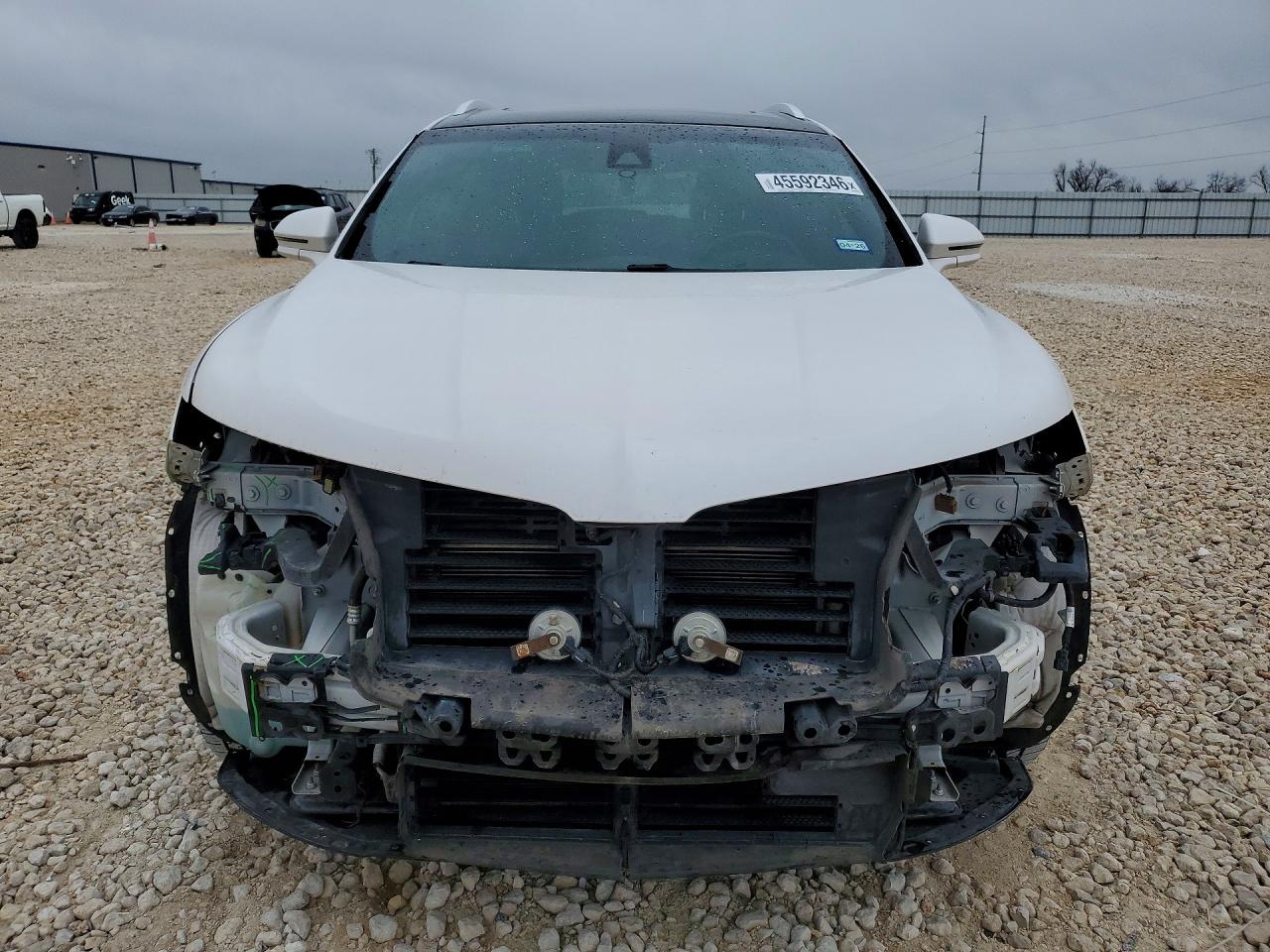 2017 Lincoln Mkx VIN 2LMPJ6LR4HBL28928 photo 5
