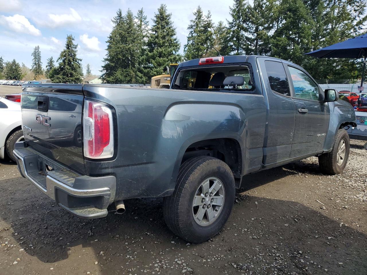 2015 GMC Canyon VIN 1GTH5AEA3F1236320 photo 3