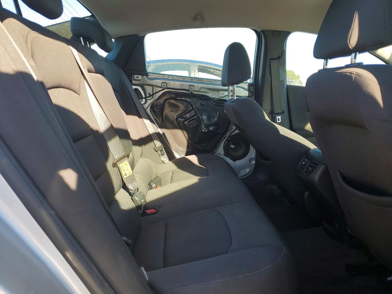 2021 Chevrolet Malibu VIN 1G1ZD5STXMF072738 photo 10