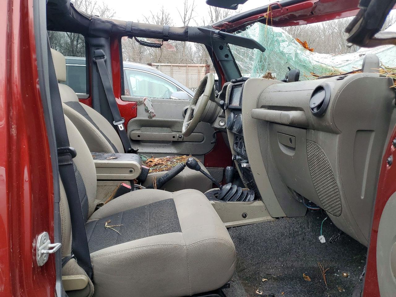 2009 Jeep Wrangler / VIN 1J4GA39169L758410 photo 7