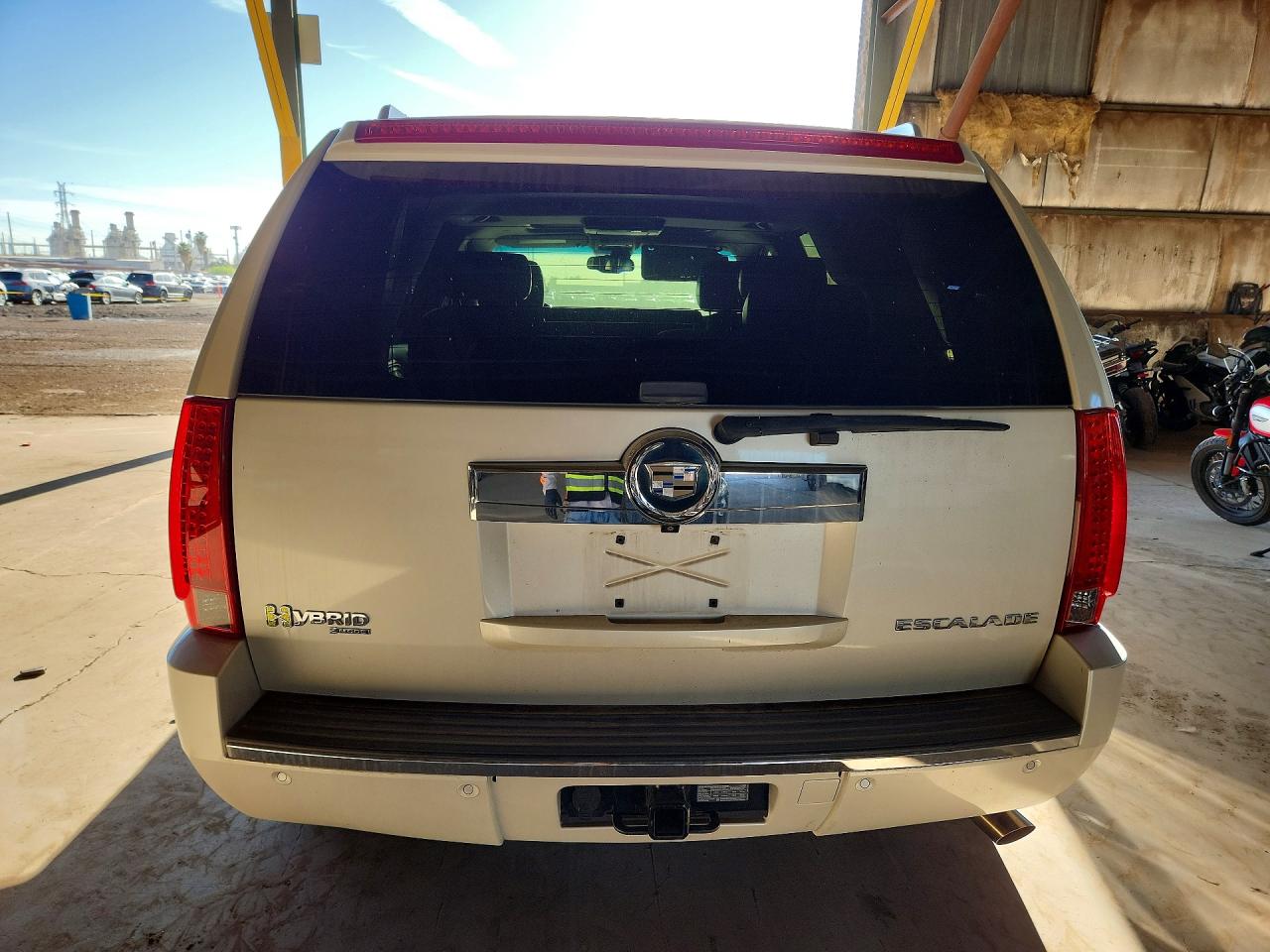 2009 CADI Escalade VIN 1GYFC43509R135191 photo 6