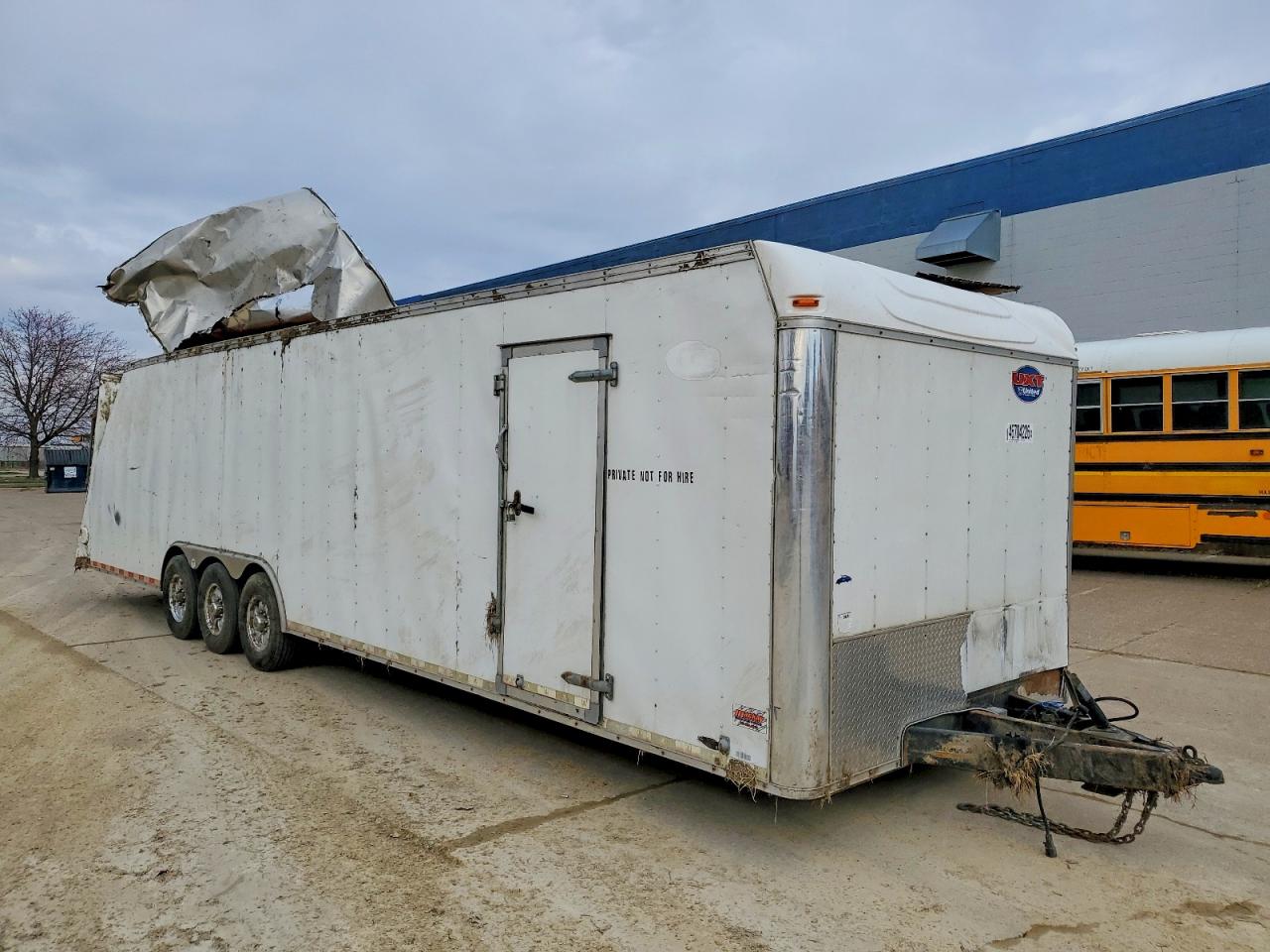 2016 Enclosed c VIN 56JTE3435GA148863 photo 1