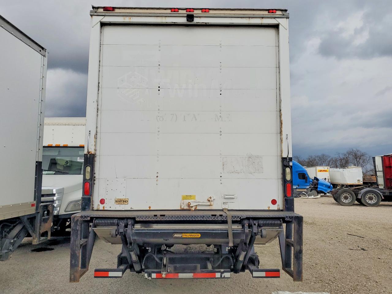 2011 FREIGHTLINER All other VIN 1FVACWDT8BDAY6924 photo 6