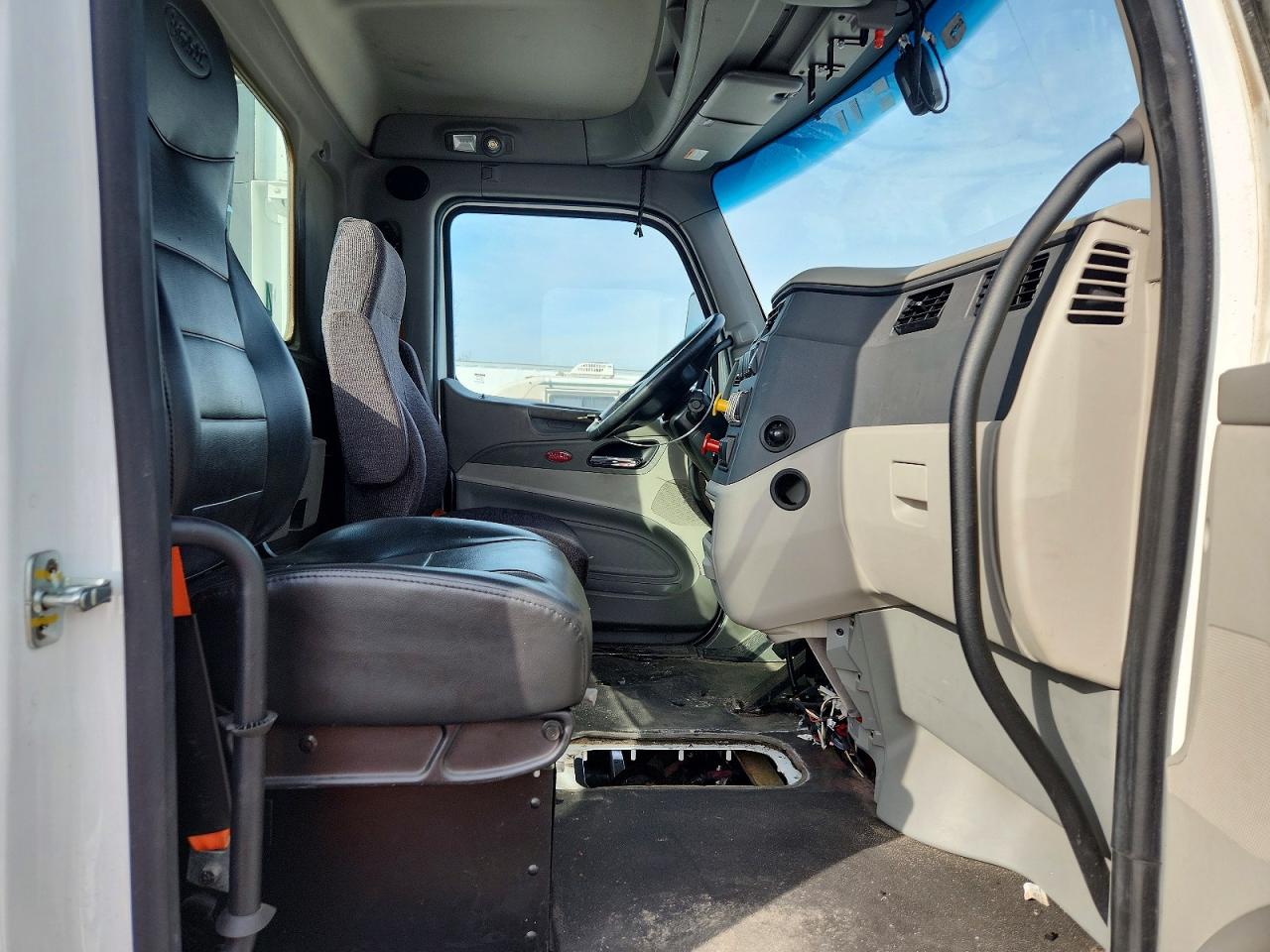 2019 PETERBILT All other VIN 1XPBA48X0KD622199 photo 6