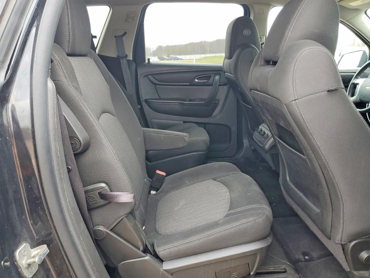 2013 Chev Traverse VIN 1GNKRGKD7DJ221898 photo 11
