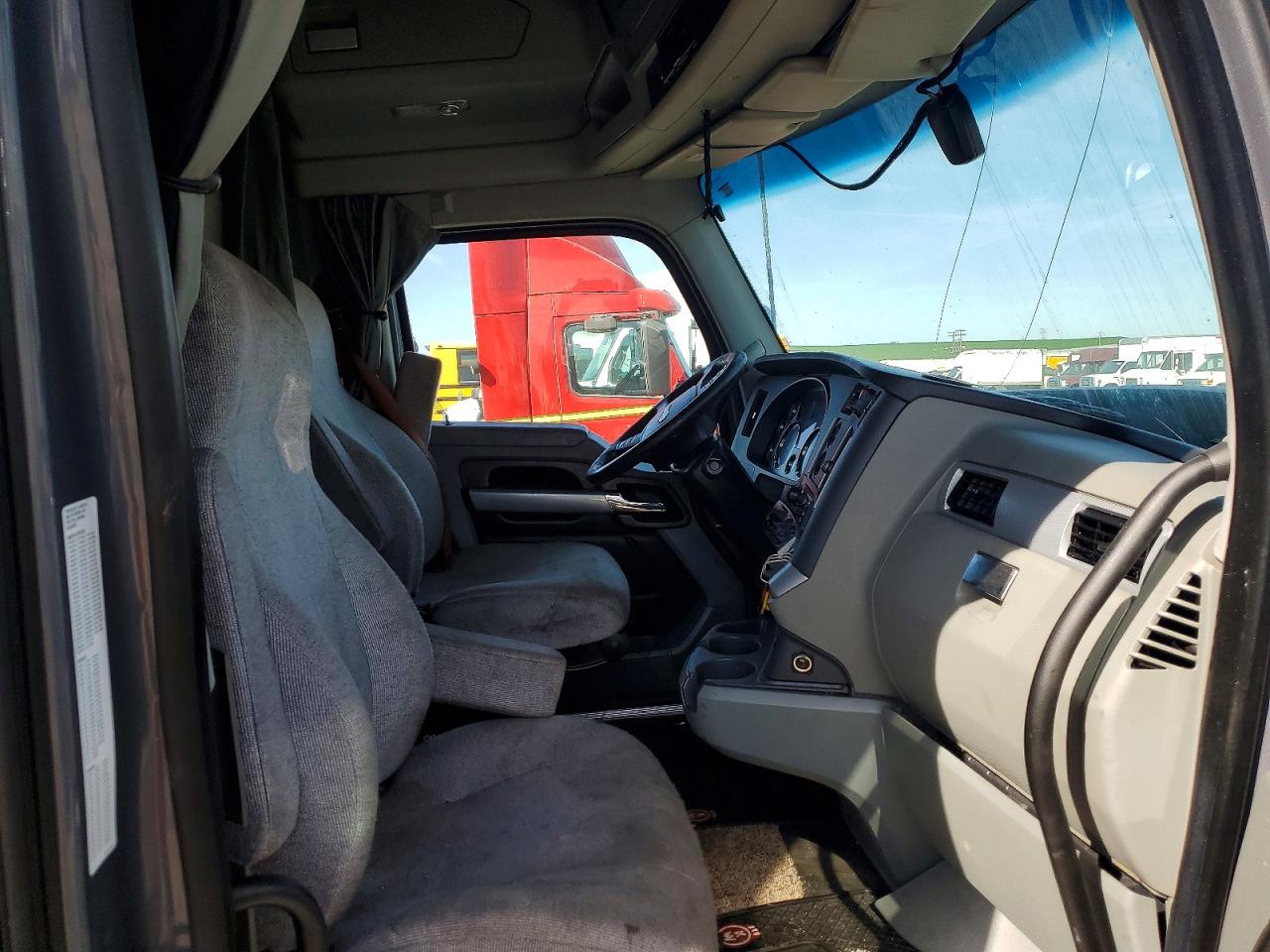 2021 KENWORTH All other VIN 1XKYDP9X3MJ429797 photo 5
