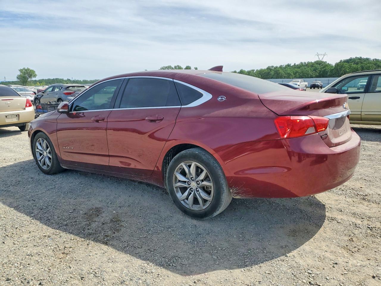 2017 Chev Impala VIN 2G1105SA1H9136963 photo 2