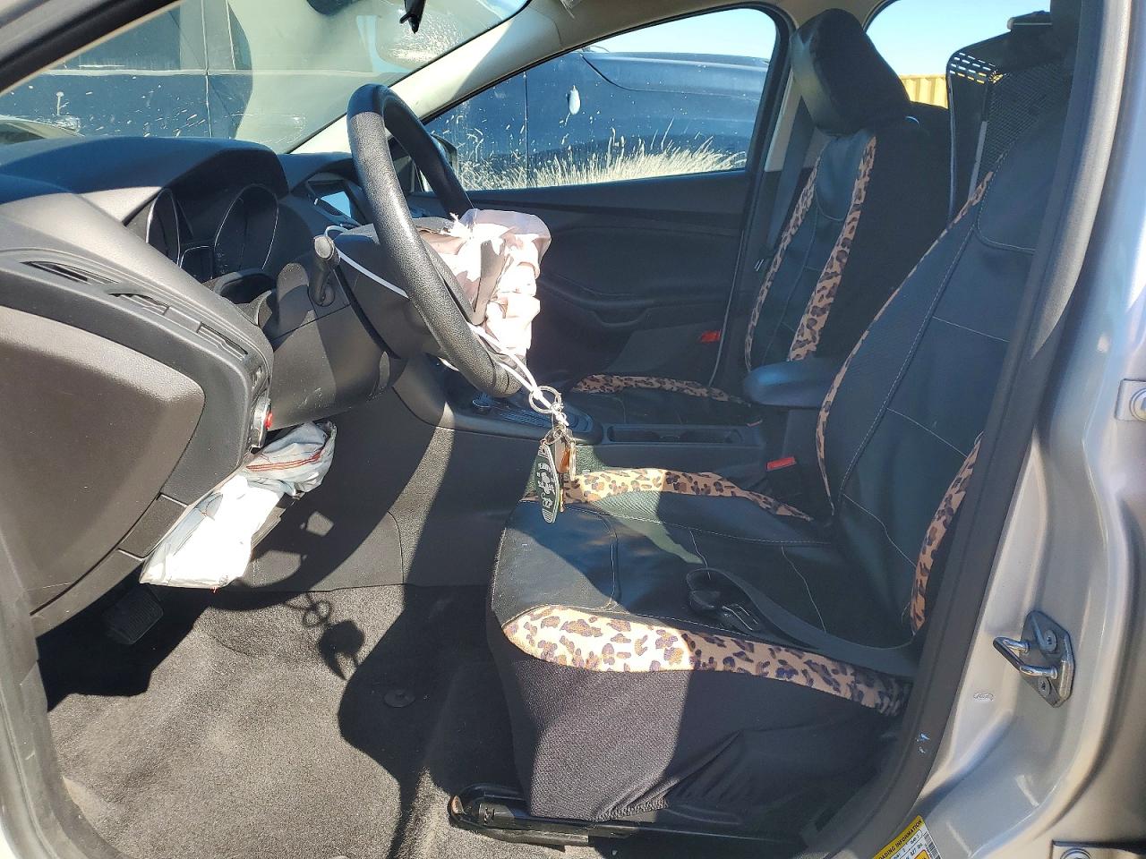 2017 Ford Focus VIN 1FADP3M22HL326764 photo 7