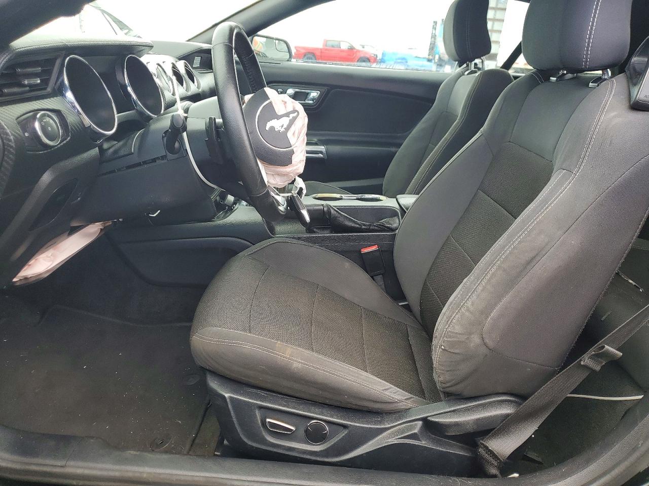 2016 Ford All models VIN 1FATP8EM3G5291499 photo 7
