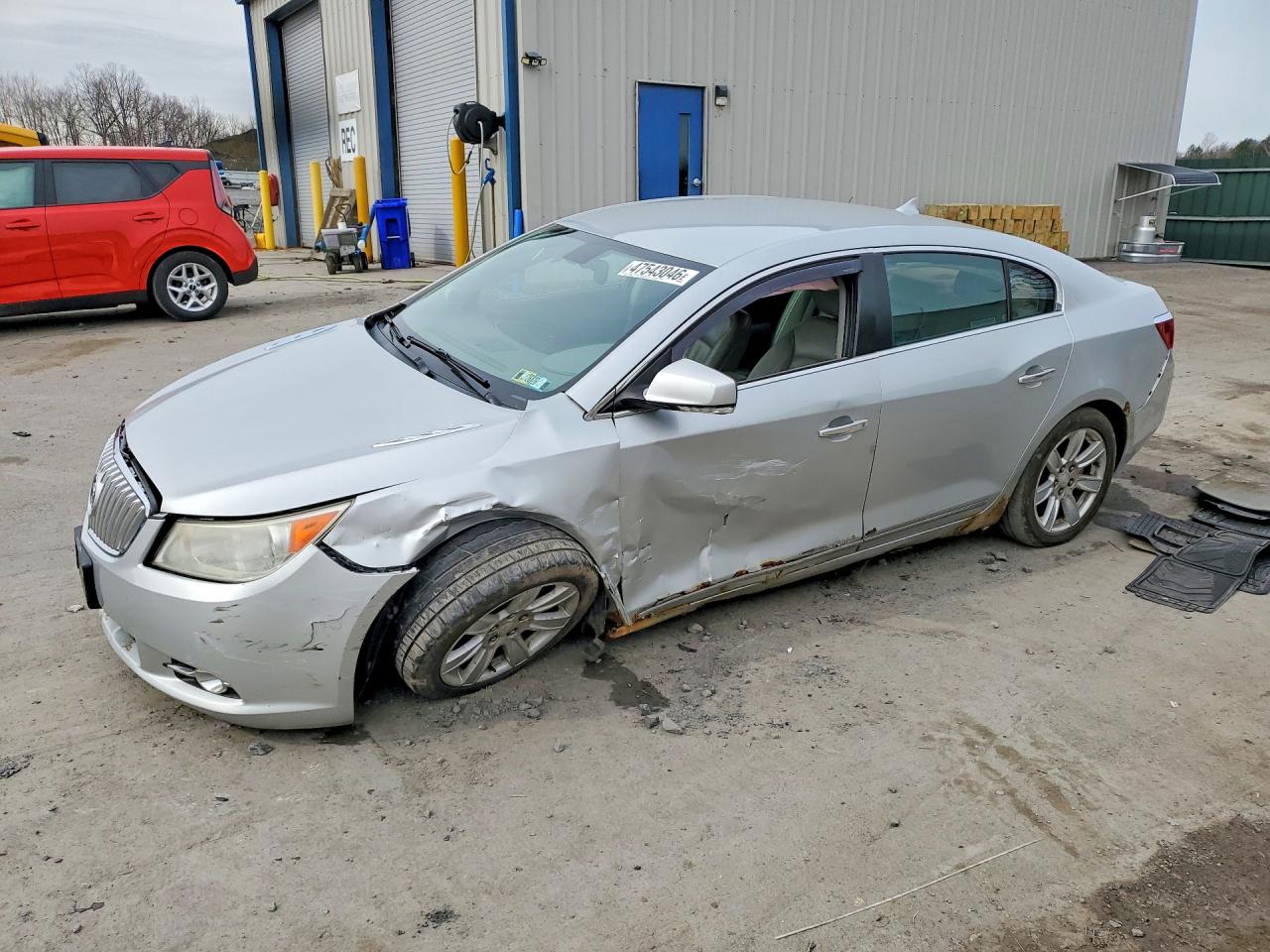 2010 Buick Lacrosse VIN 1G4GC5EG1AF118707 photo 1
