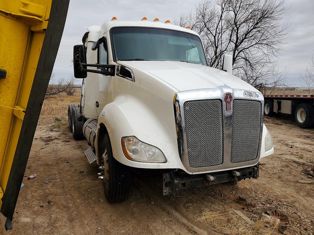 2020 KENWORTH All other VIN 1XKYDP9X5LJ304394 photo 1