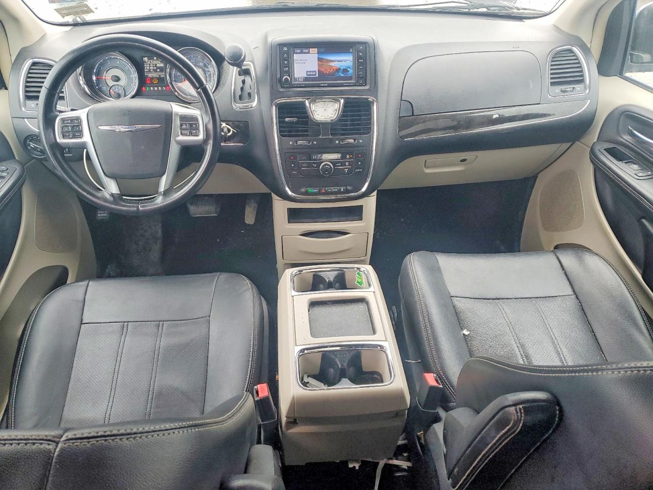 2012 CHRY Minivan VIN 2C4RC1CG3CR292444 photo 8