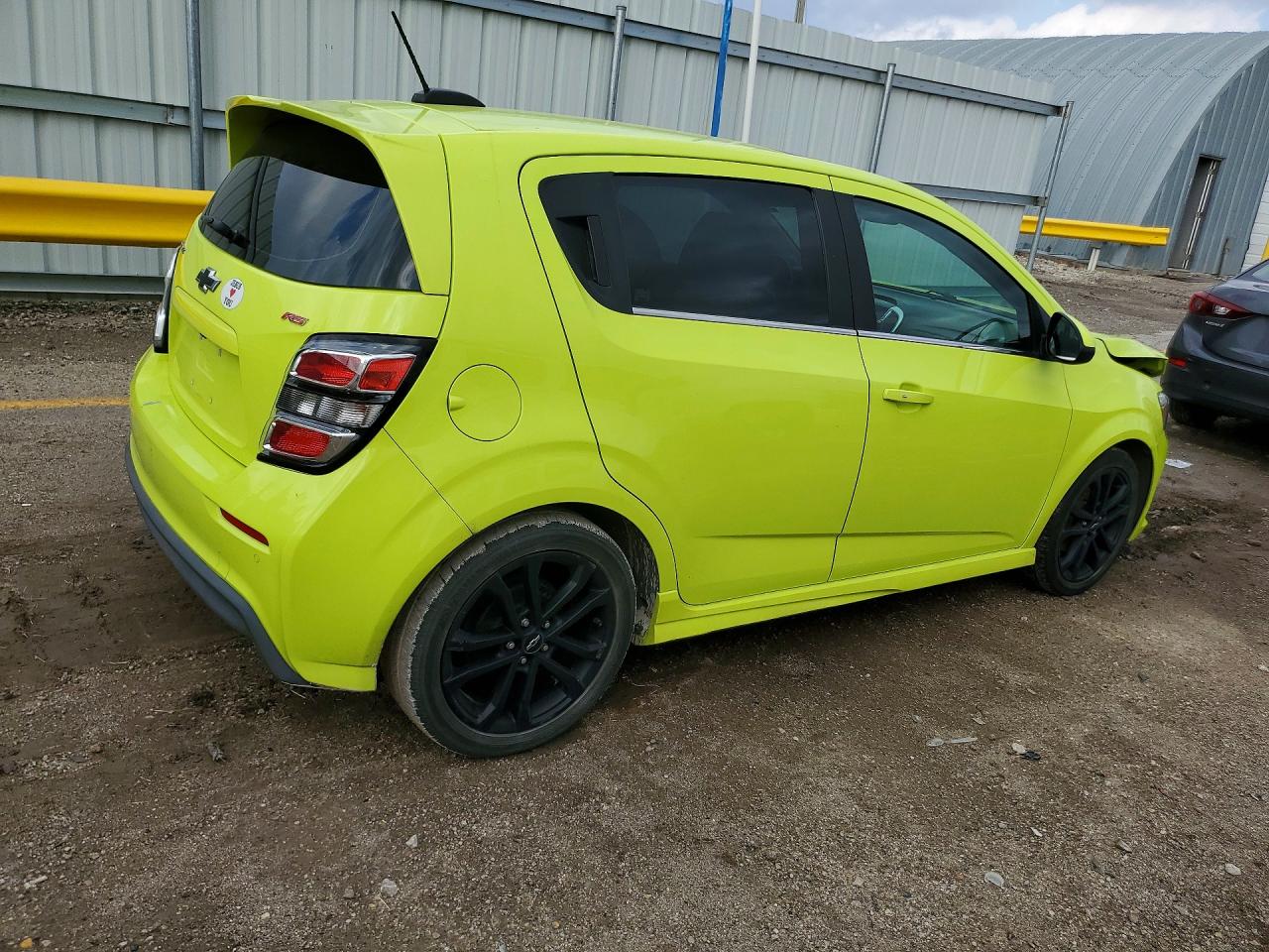 2019 Chevrolet SONIC VIN 1G1JF6SB8K4103837 photo 3