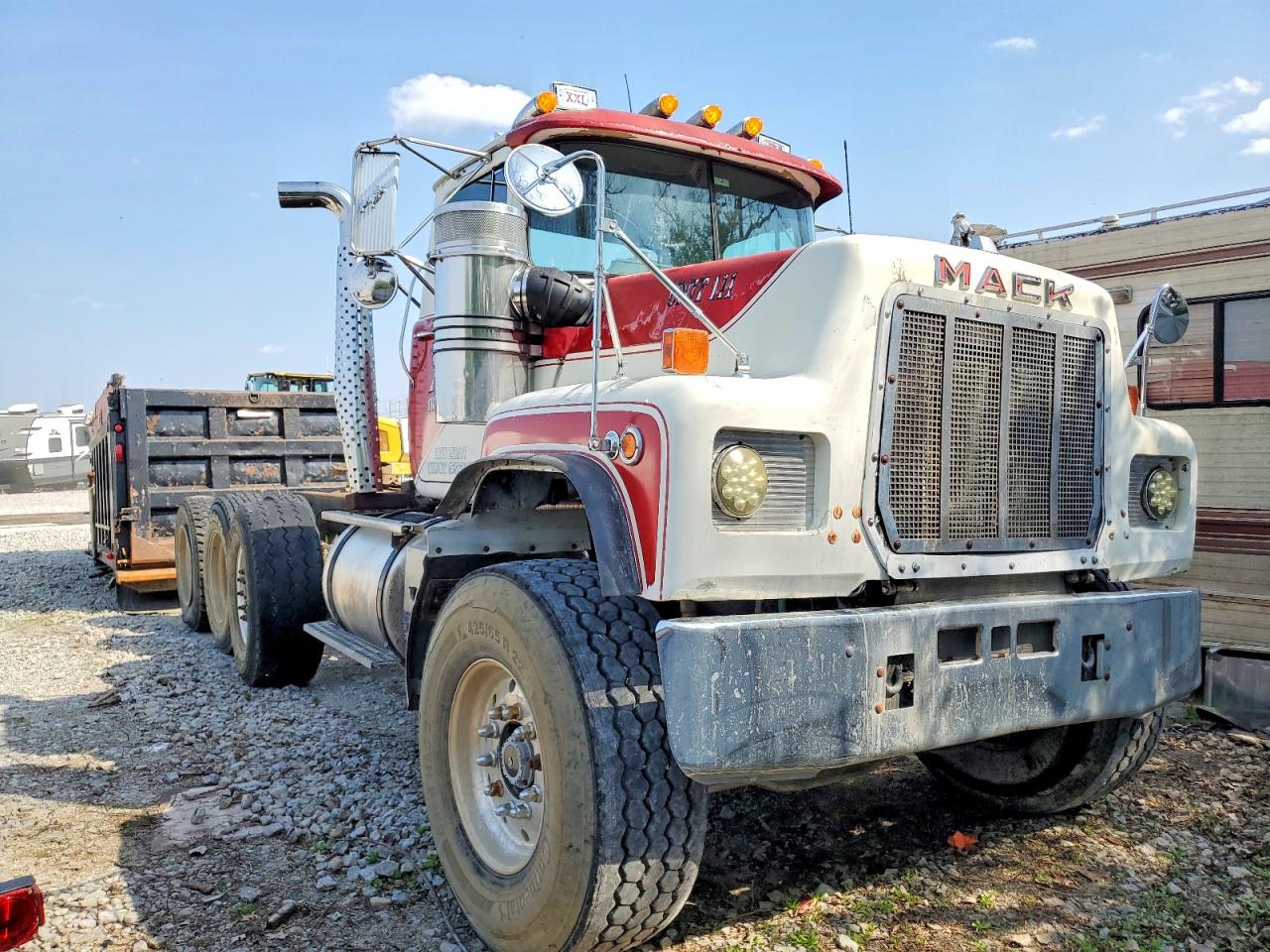 1985 MACK 600 VIN 1M2T148C0FM002599 photo 1